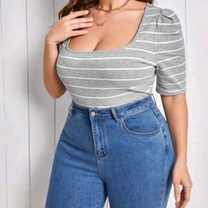 striped scoop neck tee